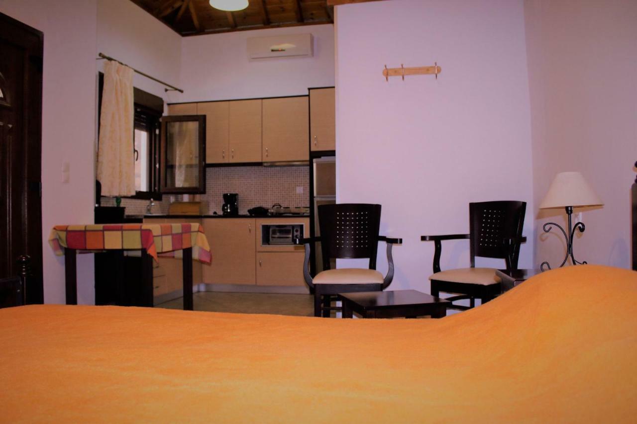 Nadia Apartments 미팀나 외부 사진